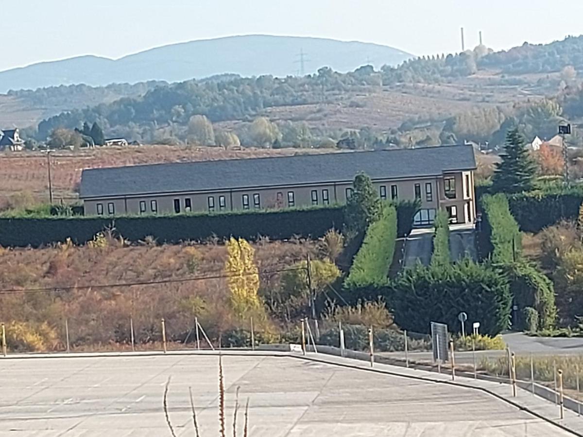 Motel Acropolis Camponaraya Zewnętrze zdjęcie