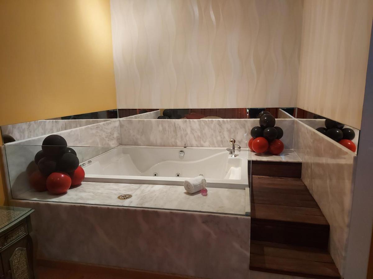 Motel Acropolis Camponaraya Zewnętrze zdjęcie