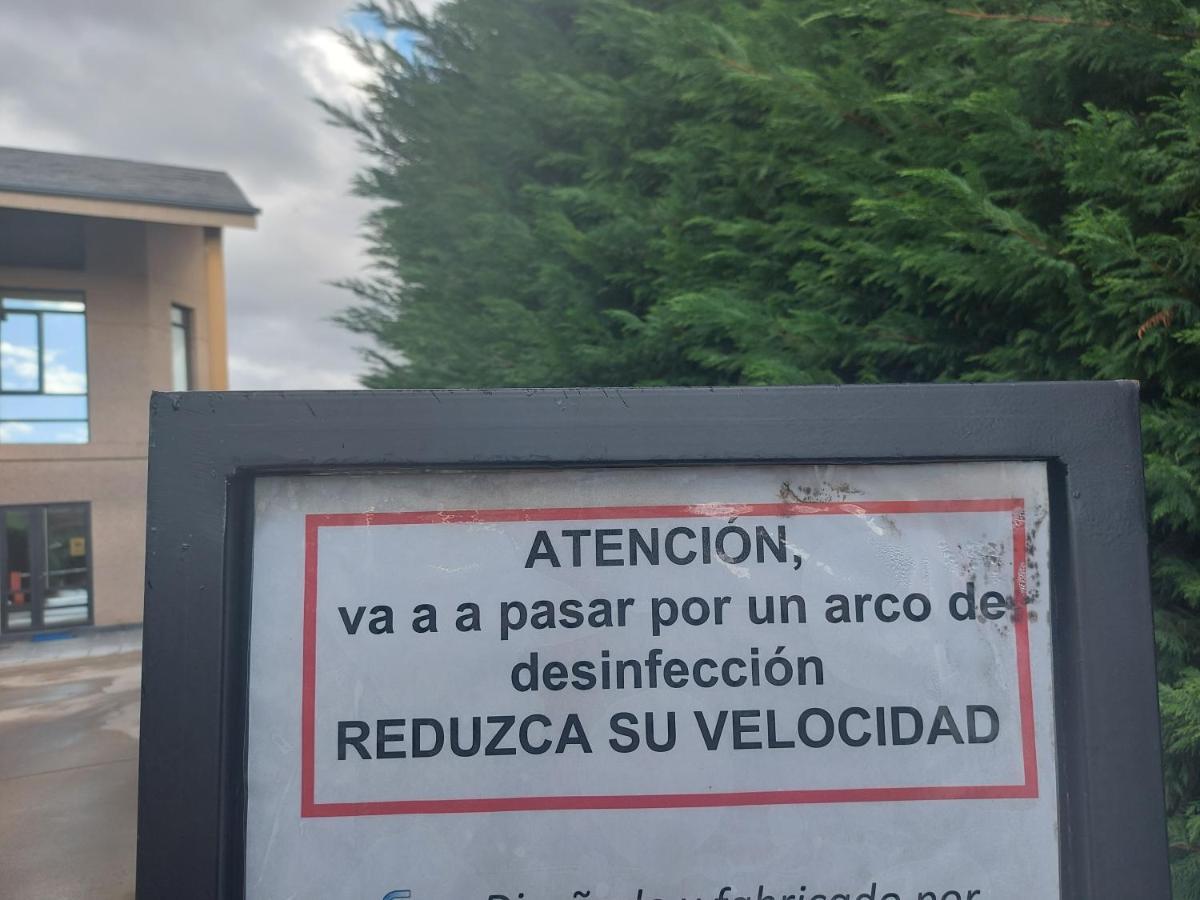 Motel Acropolis Camponaraya Zewnętrze zdjęcie